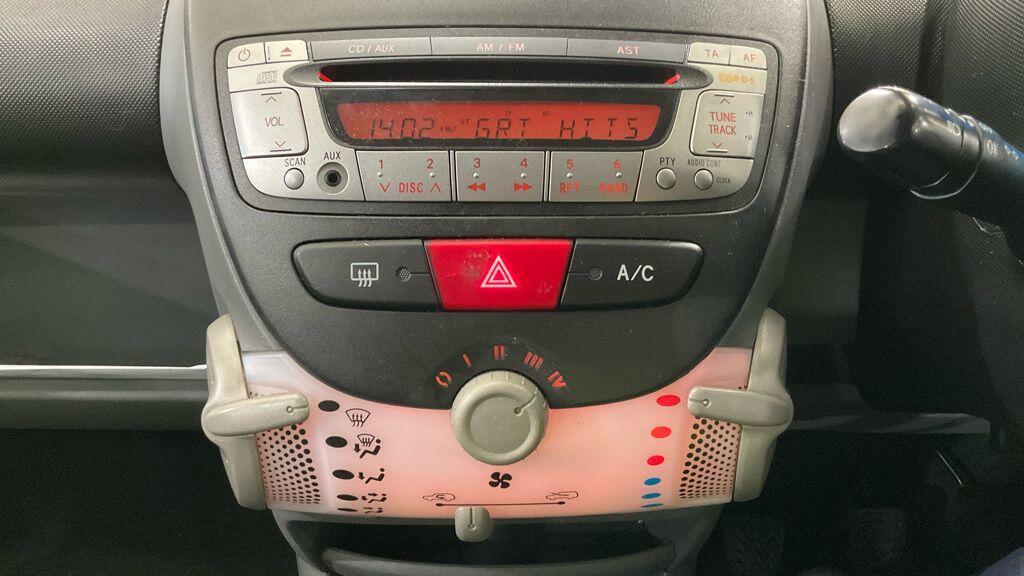 Used Toyota AYGO 2009 for sale - 77108922: Photo 23