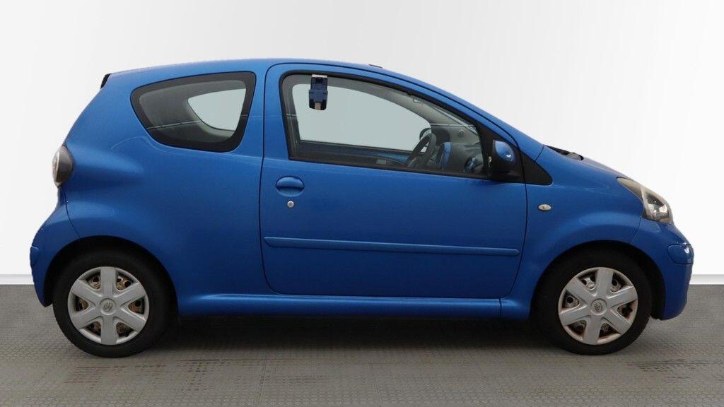 Used Toyota AYGO 2009 for sale - 77108922: Photo 5