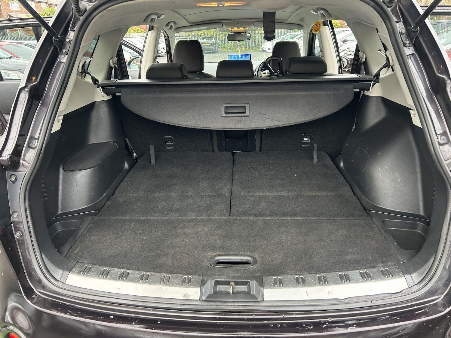 Used Nissan Qashqai+2 2011 for sale - 76456864: Photo 31