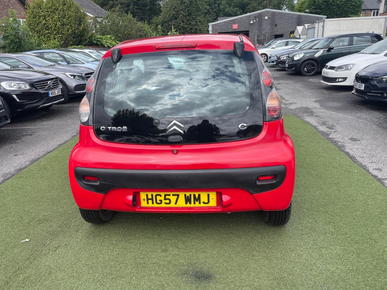Vehicle 29