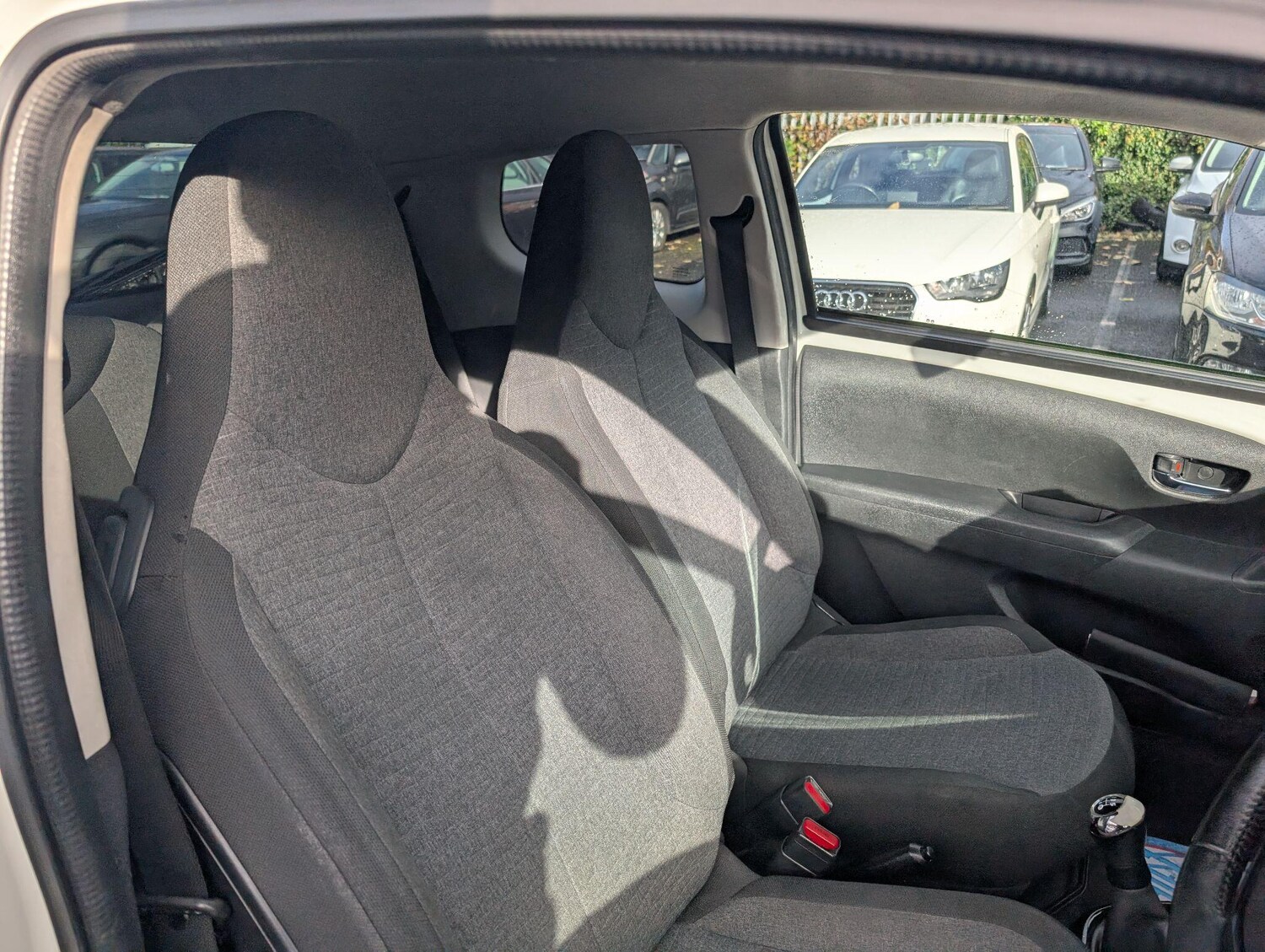 Used Citroen C1 2015 for sale - 76349378: Photo 49