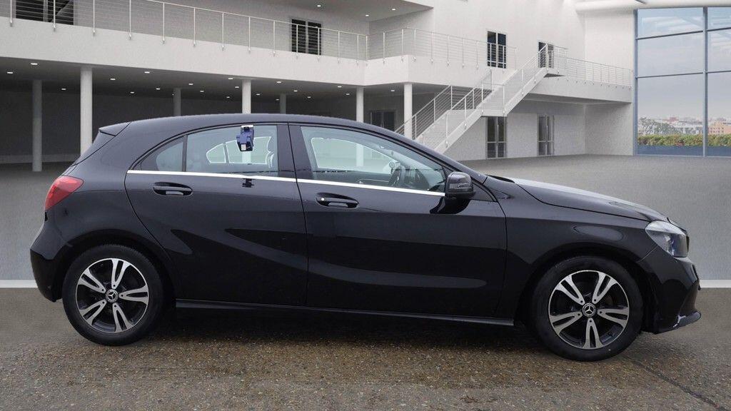 Used Mercedes-Benz A-Class 2017 for sale - 76561355: Photo 5