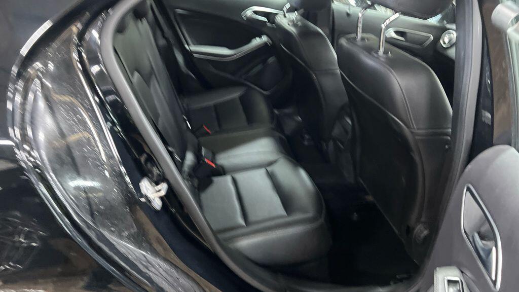 Used Mercedes-Benz A-Class 2017 for sale - 76561355: Photo 7