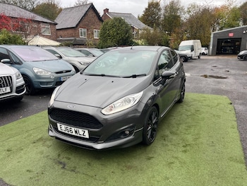 Used Ford Fiesta 2016 for sale - 76425272: Photo