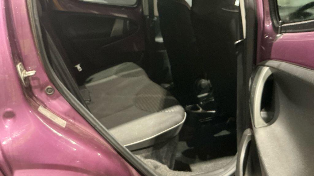 Used Peugeot 107 2012 for sale - 76423643: Photo 7