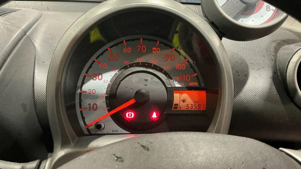 Used Peugeot 107 2012 for sale - 76423643: Photo 9