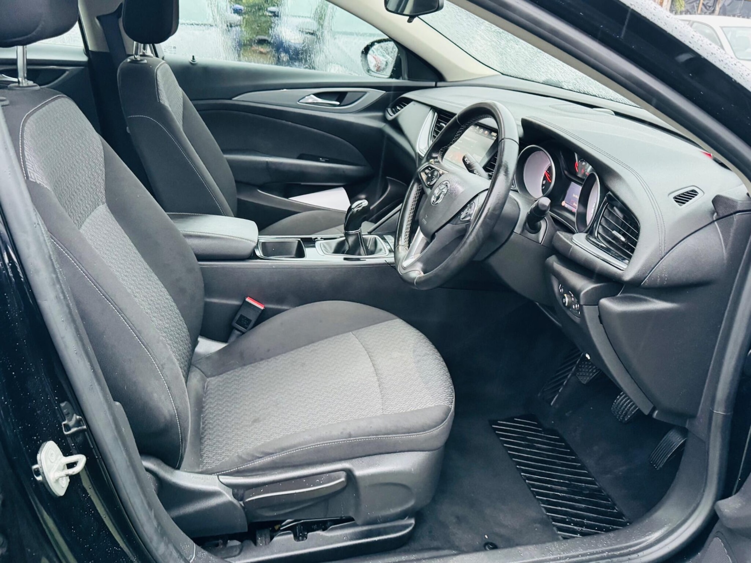 Used Vauxhall Insignia 2018 for sale - 77242286: Photo 37