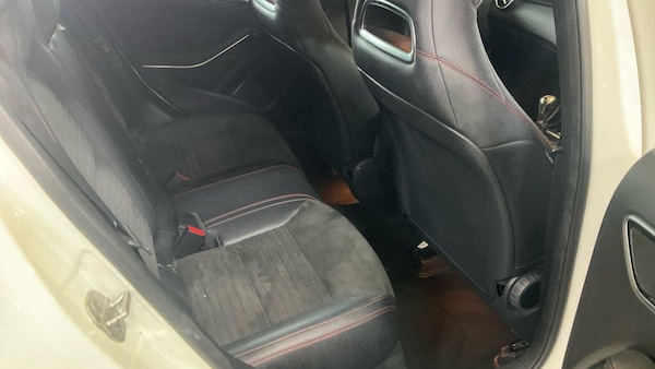 Used Mercedes-Benz A-Class 2015 for sale - 76166534: Photo 9