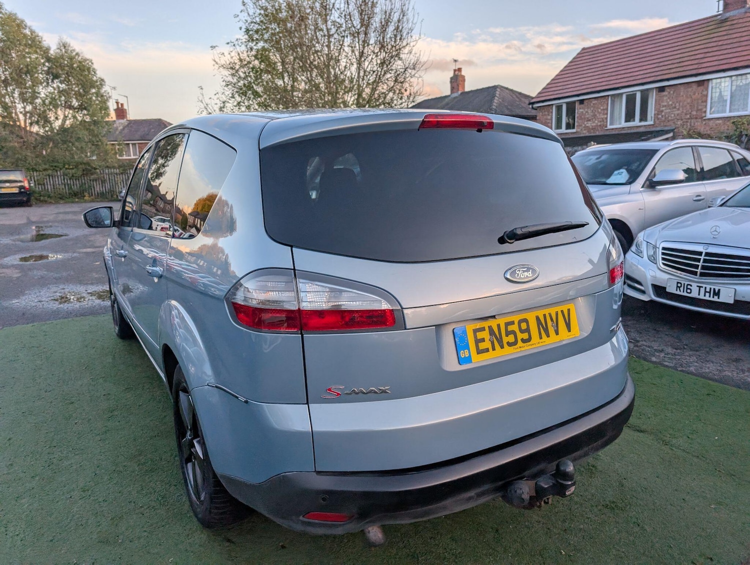 Used Ford S-Max 2010 for sale - 76408724: Photo 19