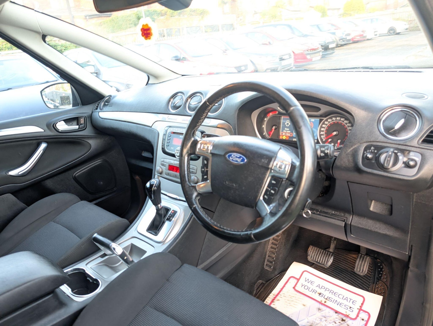 Used Ford S-Max 2010 for sale - 76408724: Photo 2