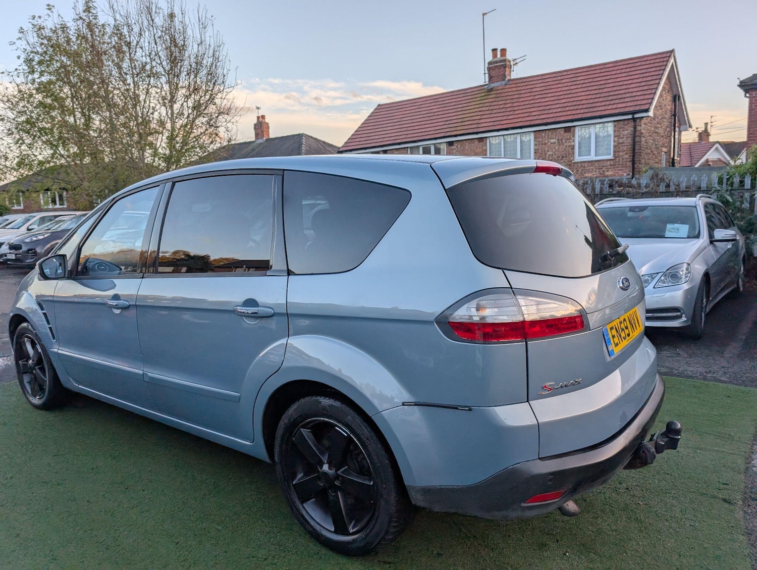 Used Ford S-Max 2010 for sale - 76408724: Photo 3