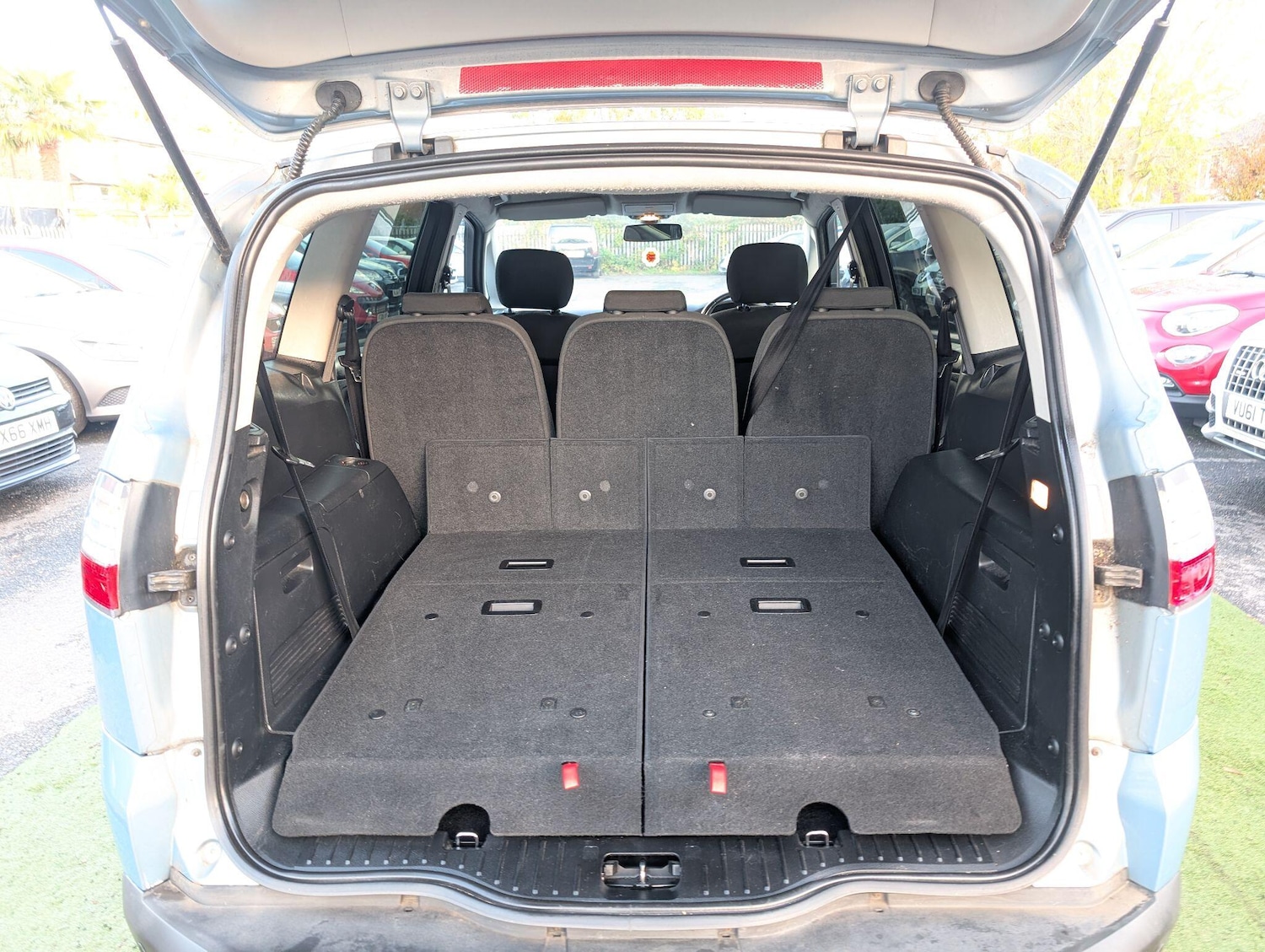 Used Ford S-Max 2010 for sale - 76408724: Photo 43