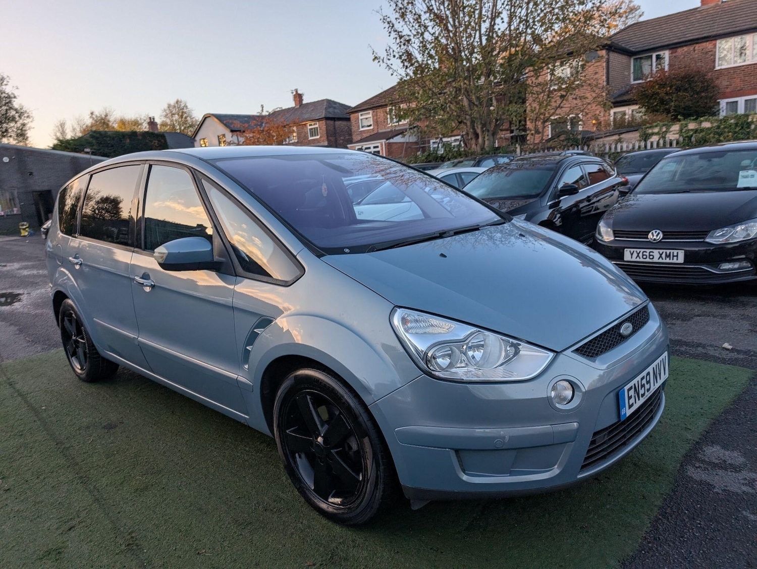 Used Ford S-Max 2010 for sale - 76408724: Photo 6