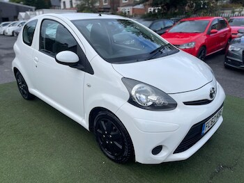 2012 (62) - 1.0 VVT-i Ice 3dr