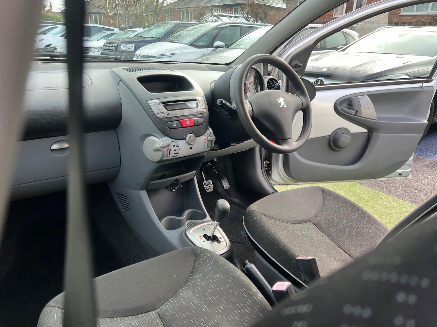 Used Peugeot 107 2009 for sale - 77215949: Photo 38