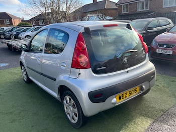 Used Peugeot 107 2009 for sale - 77215949: Photo
