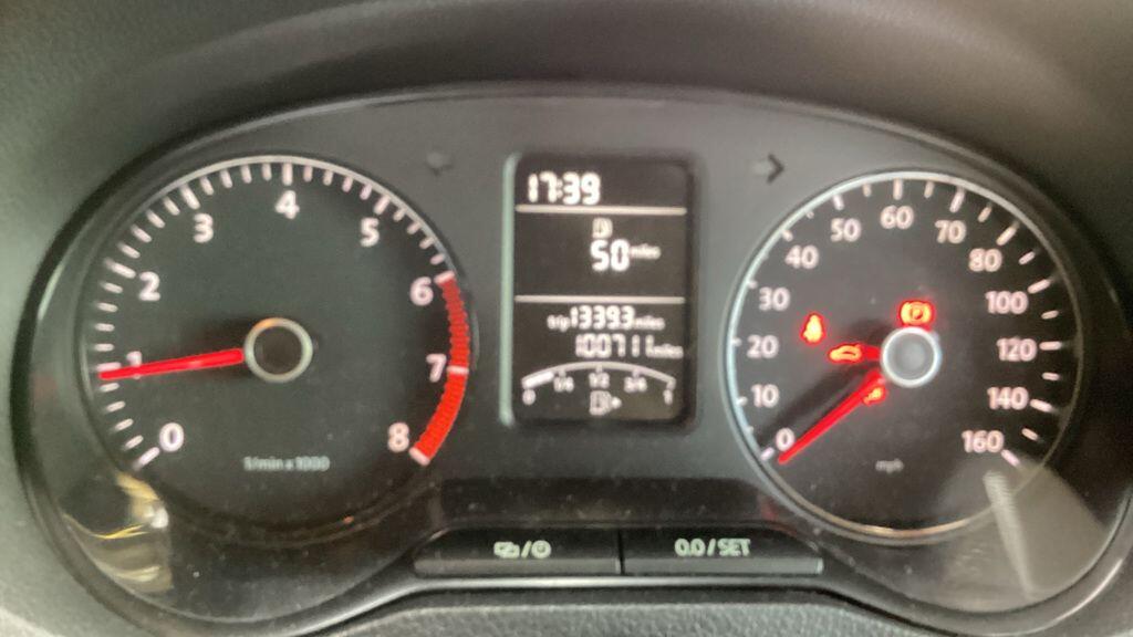 Used Volkswagen Polo 2013 for sale - 76855944: Photo 22