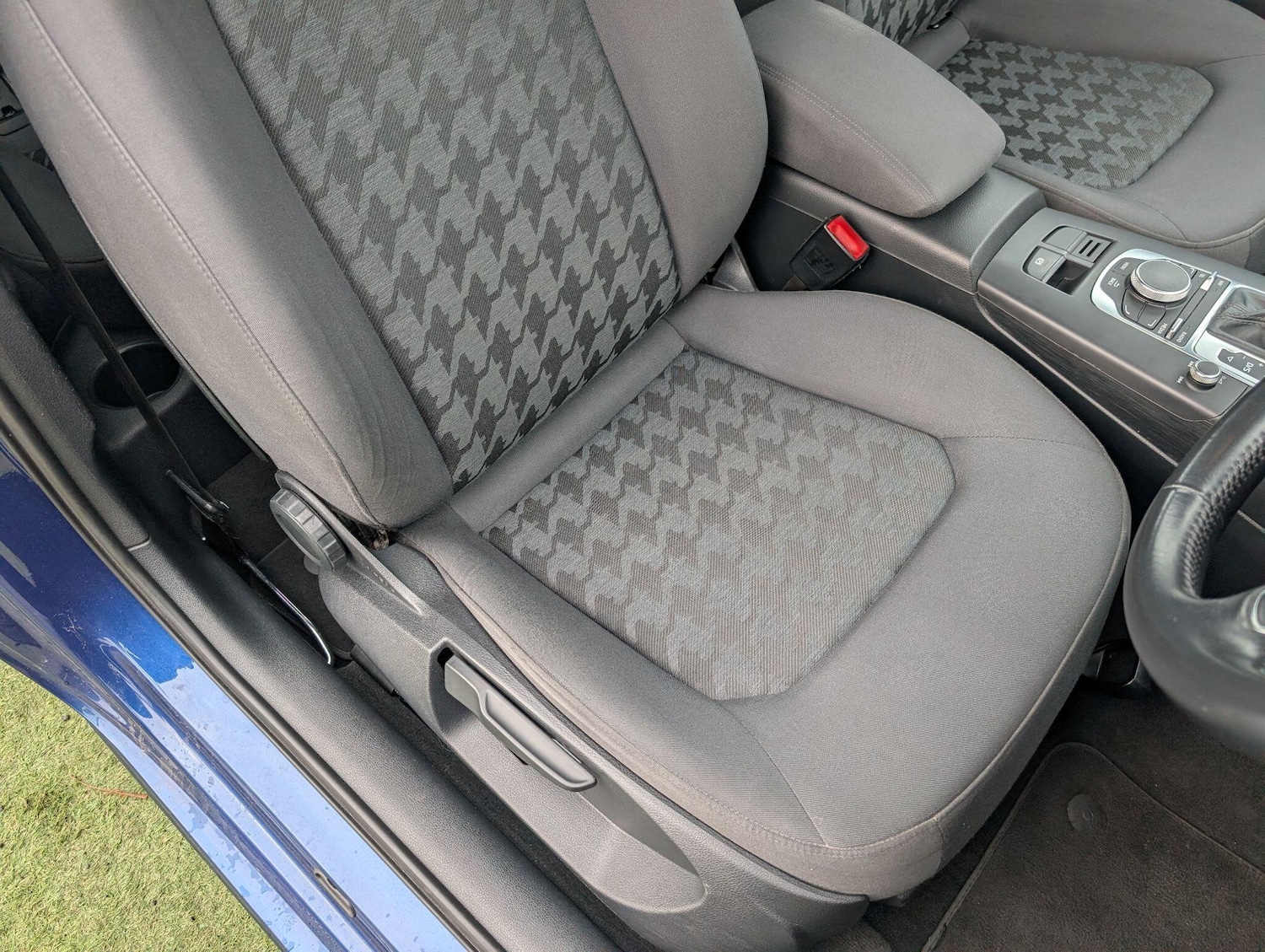 Used Audi A3 2014 for sale - 76913845: Photo 44