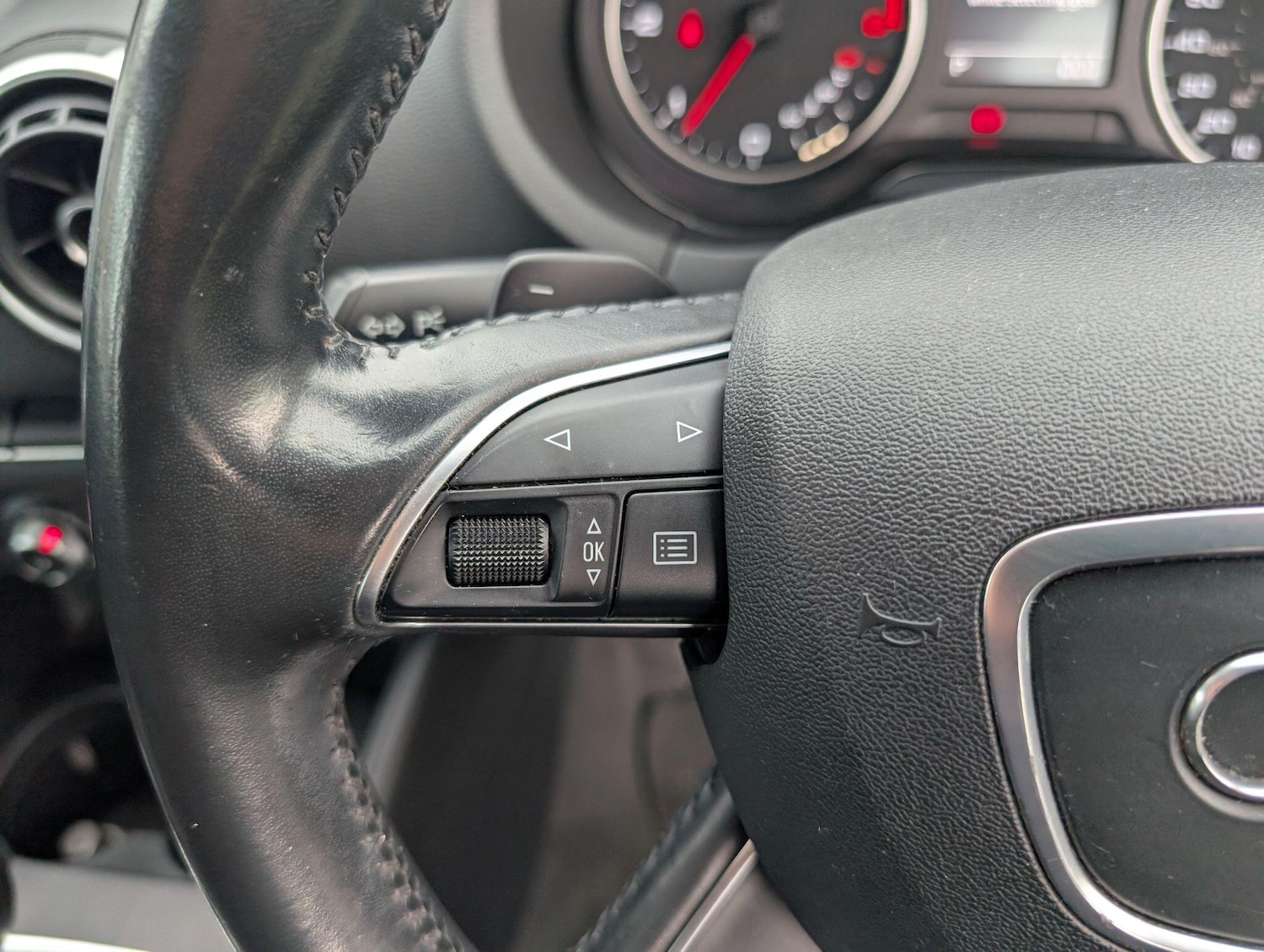 Used Audi A3 2014 for sale - 76913845: Photo 46