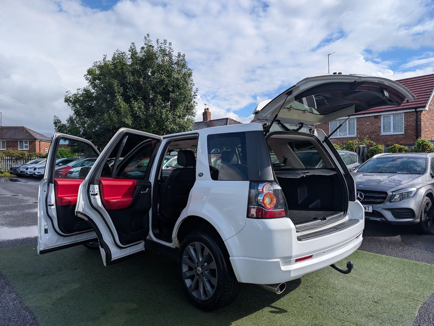 Used Land Rover Freelander 2012 for sale - 76989212: Photo 3