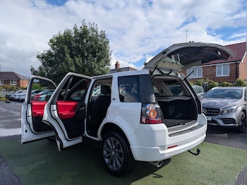 Used Land Rover Freelander 2012 for sale - 76989212: Photo