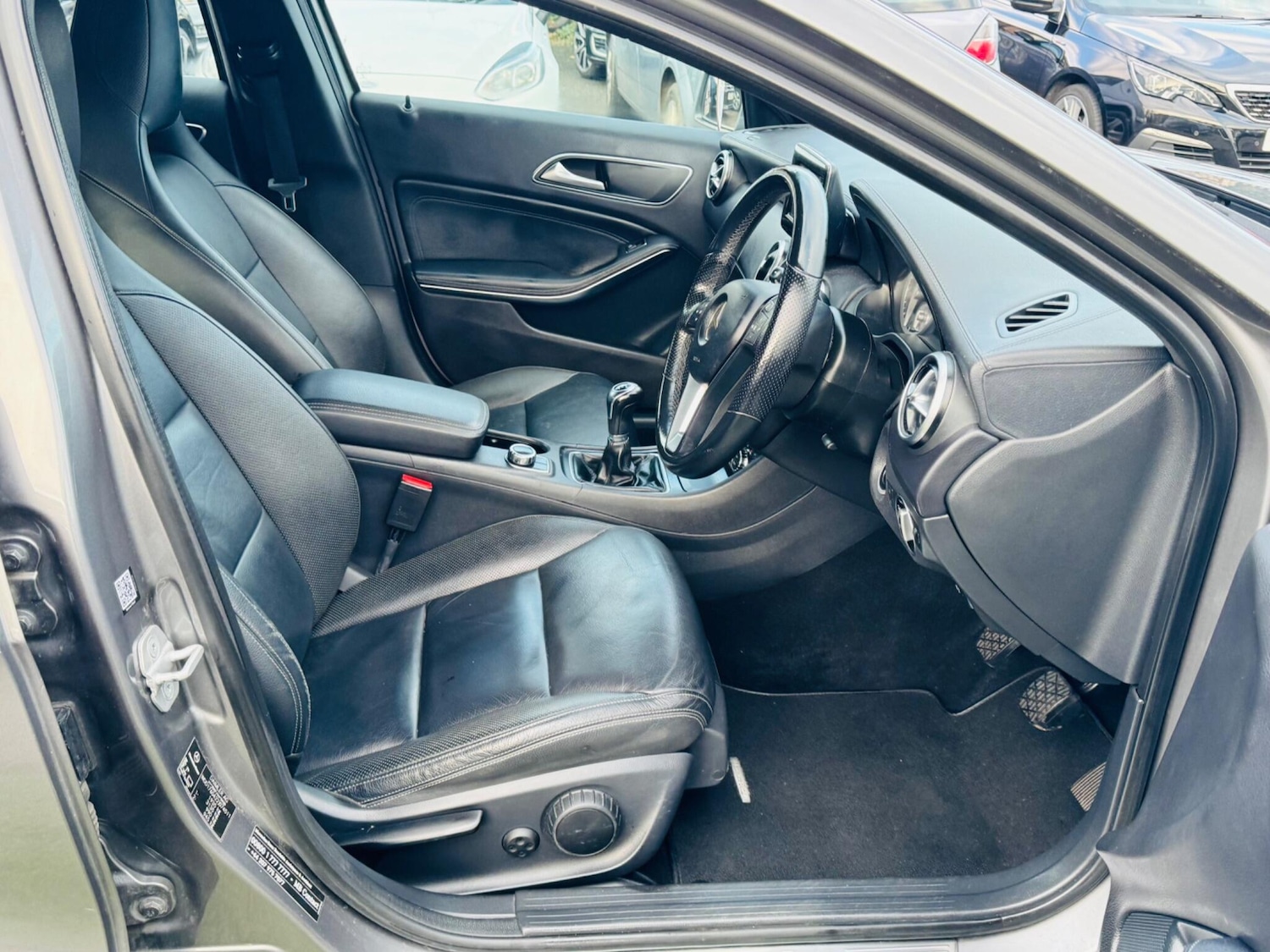 Used Mercedes-Benz A-Class 2013 for sale - 77315071: Photo 37