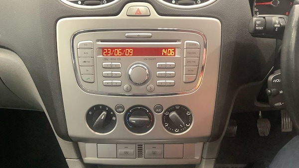 Used Ford Focus 2009 for sale - 76282671: Photo 10