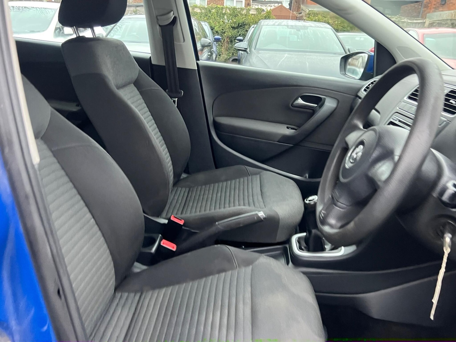 Used Volkswagen Polo 2011 for sale - 77155921: Photo 32