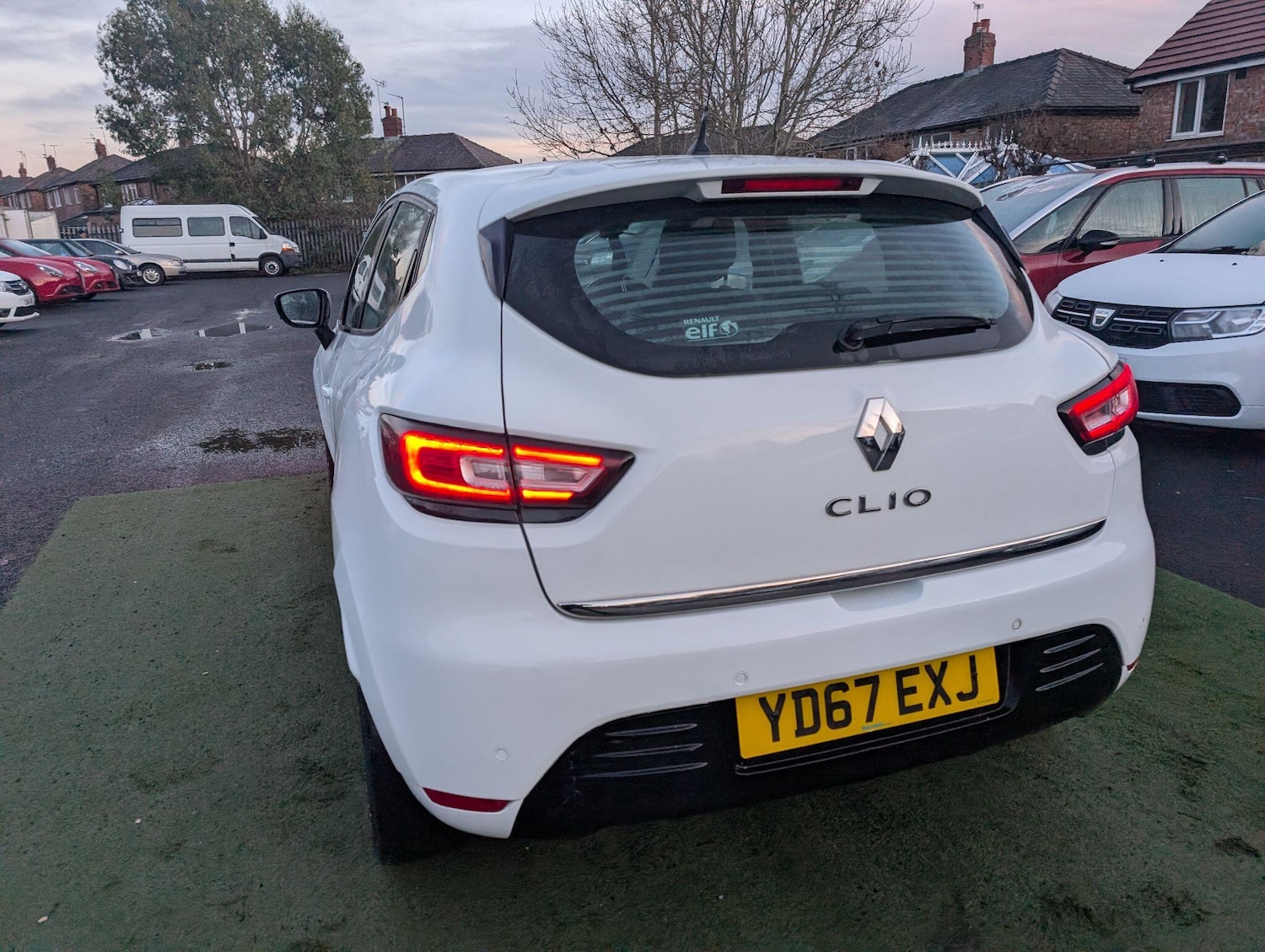 Used Renault Clio 2017 for sale - 76780610: Photo 18