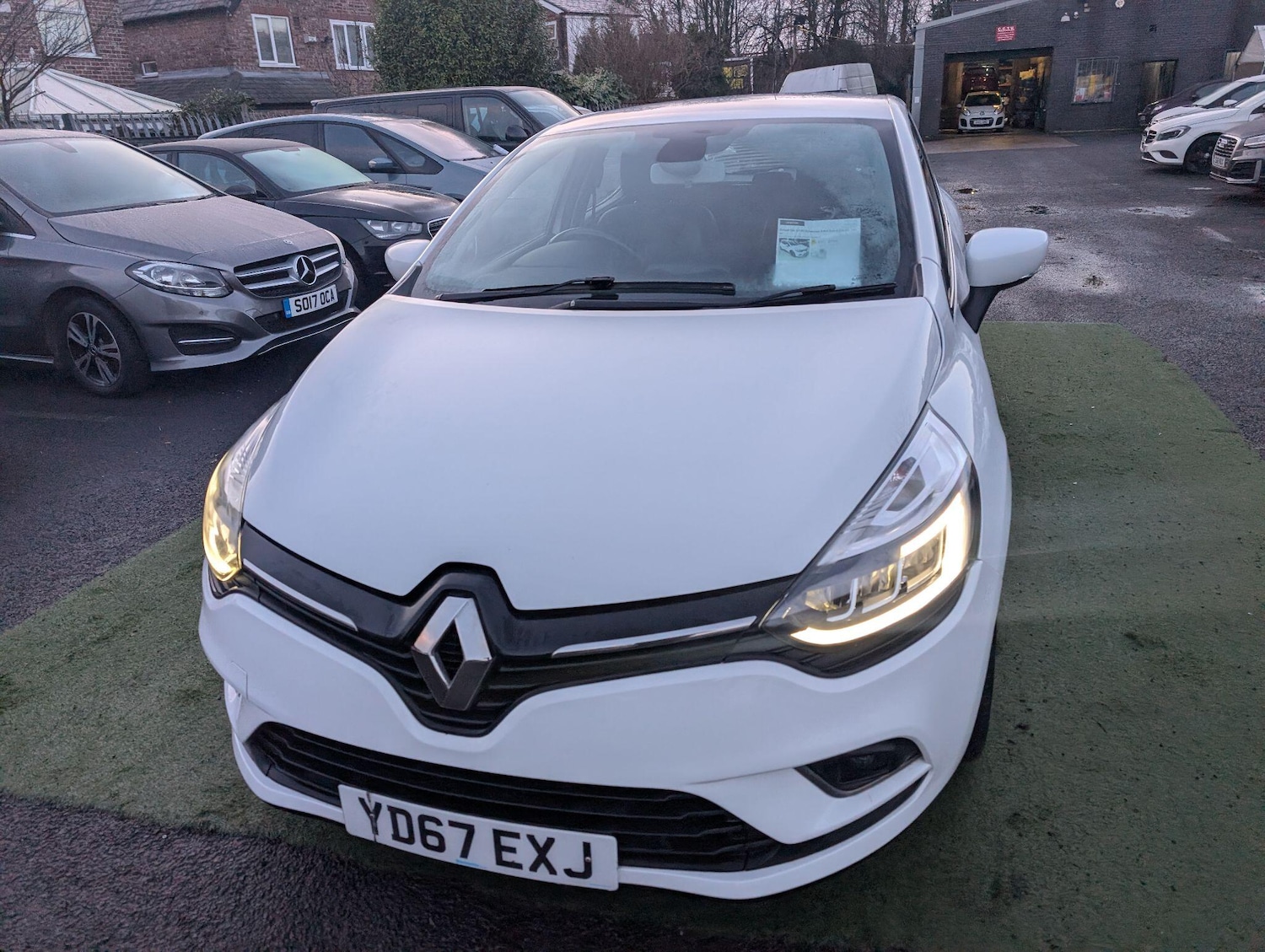 Used Renault Clio 2017 for sale - 76780610: Photo 7
