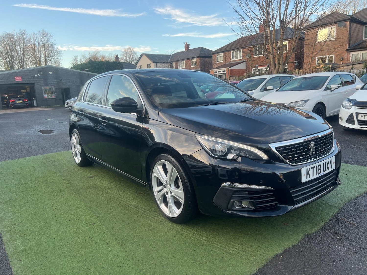 Used Peugeot 308 2018 for sale - 76942368: Photo 1
