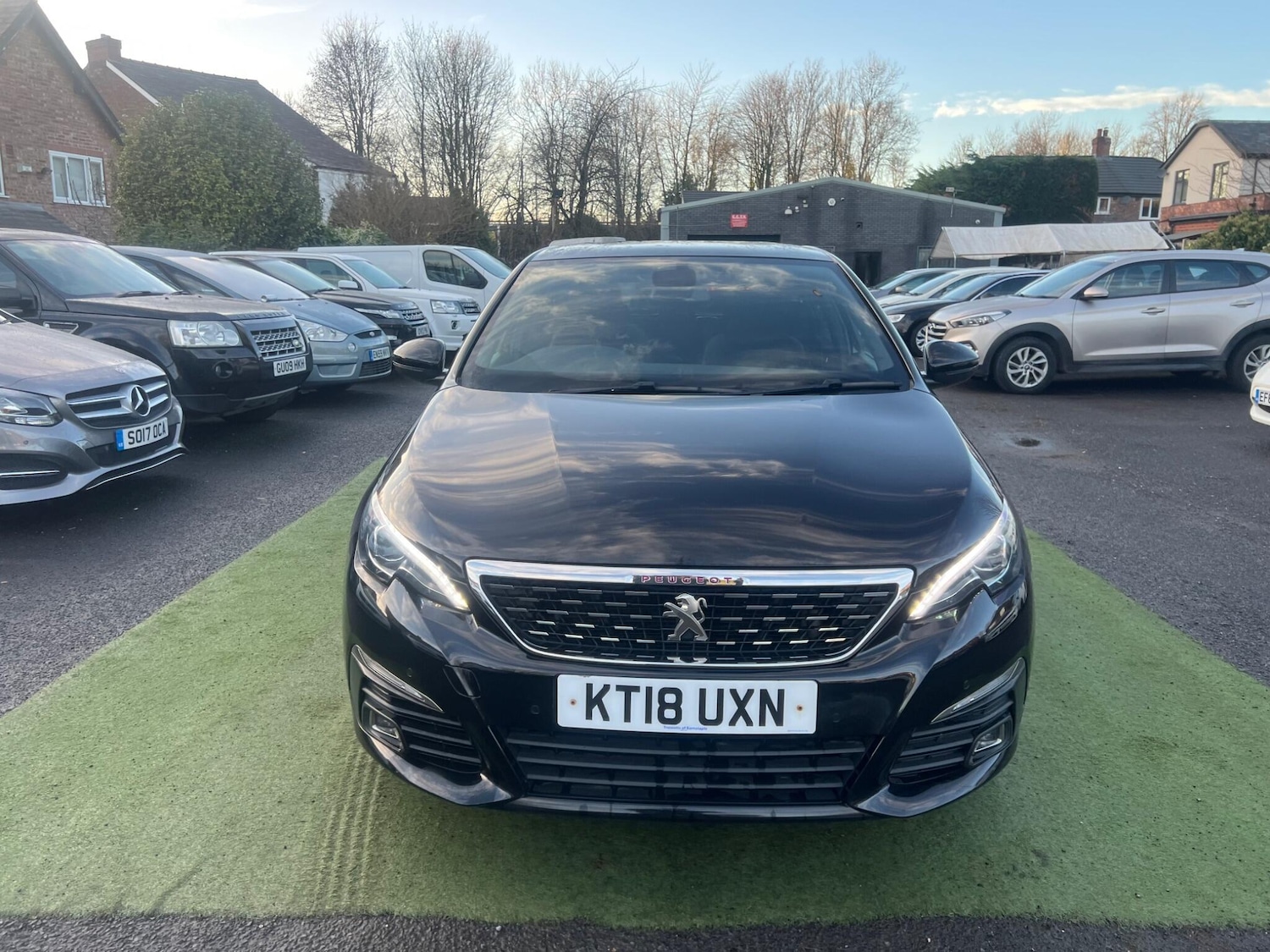 Used Peugeot 308 2018 for sale - 76942368: Photo 10