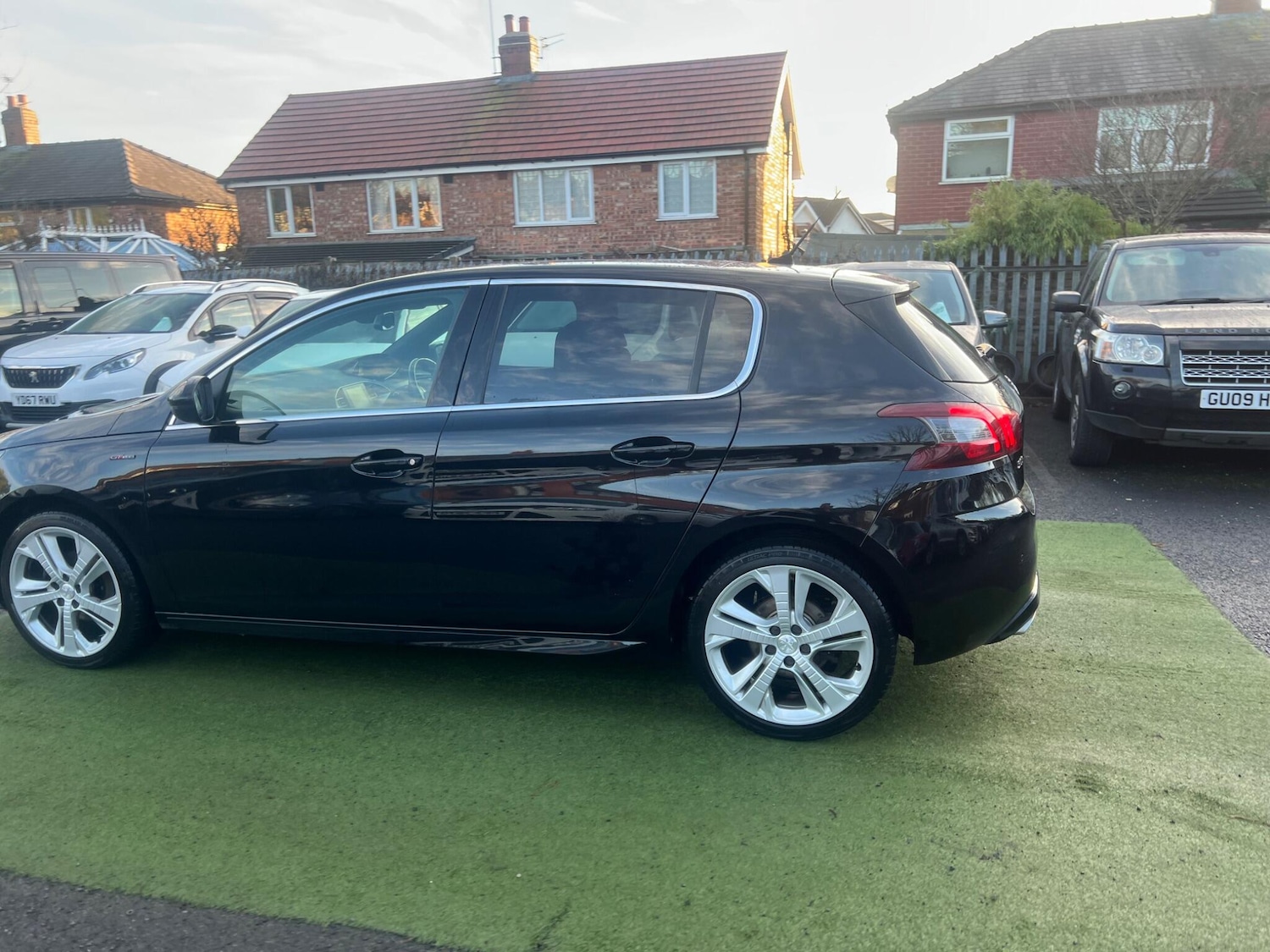 Used Peugeot 308 2018 for sale - 76942368: Photo 19