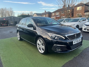 Used Peugeot 308 2018 for sale - 76942368: Photo