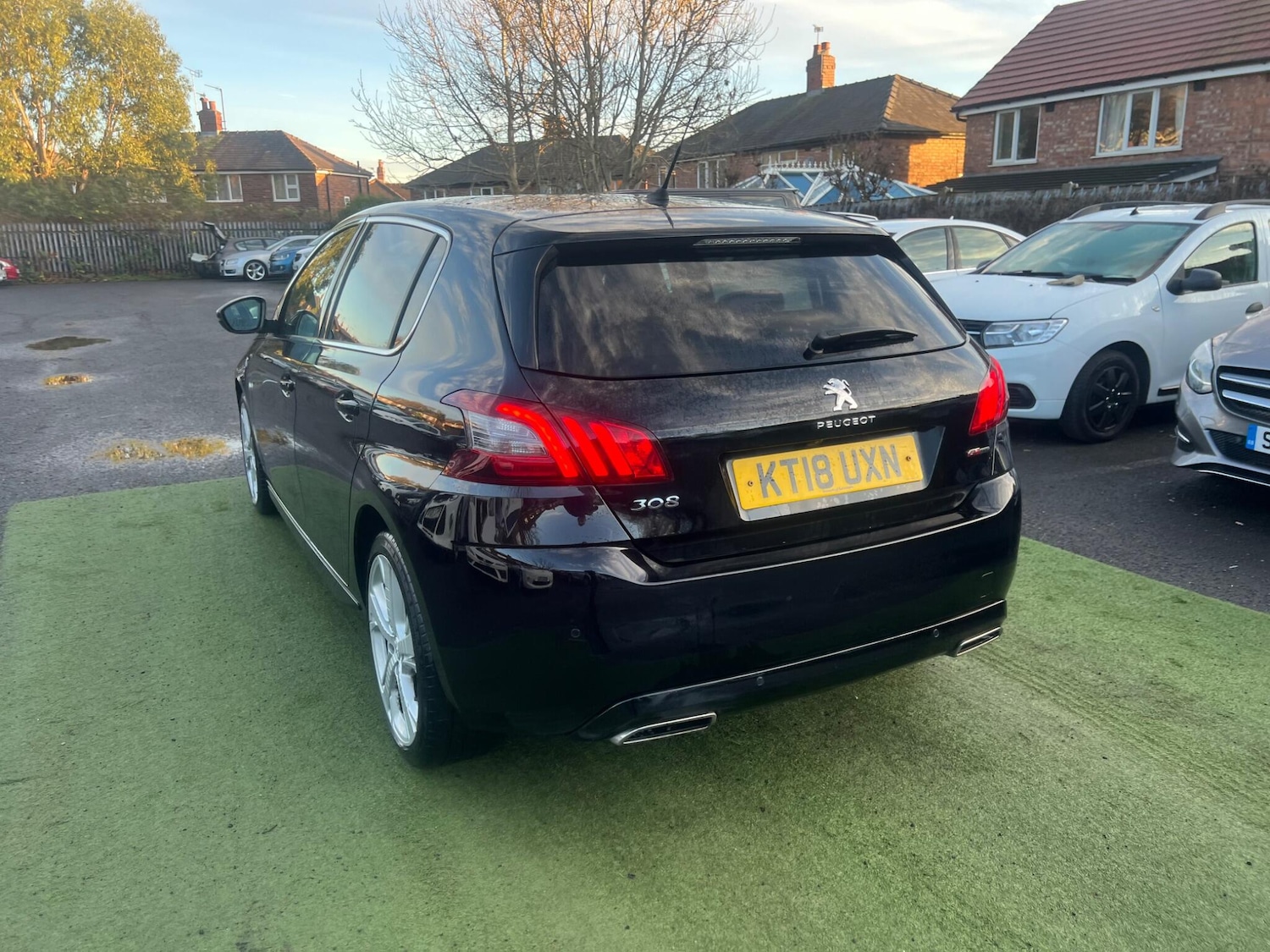 Used Peugeot 308 2018 for sale - 76942368: Photo 25