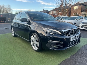 Used Peugeot 308 2018 for sale - 76942368: Photo