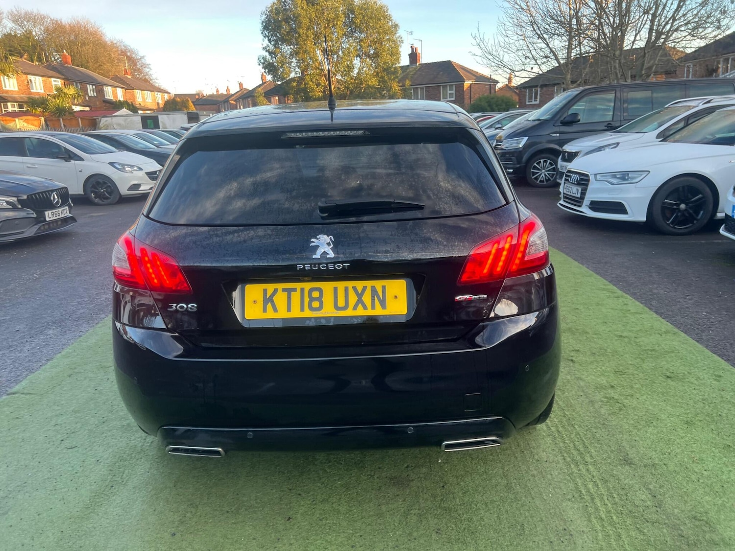 Used Peugeot 308 2018 for sale - 76942368: Photo 30