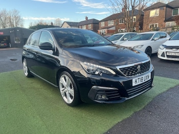 Used Peugeot 308 2018 for sale - 76942368: Photo