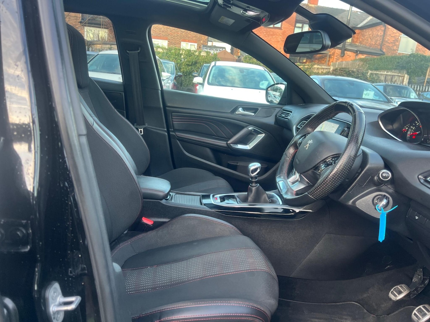 Used Peugeot 308 2018 for sale - 76942368: Photo 40