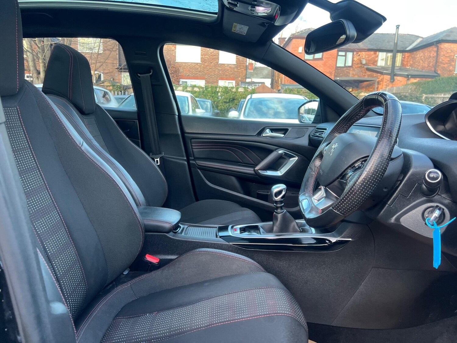 Used Peugeot 308 2018 for sale - 76942368: Photo 45