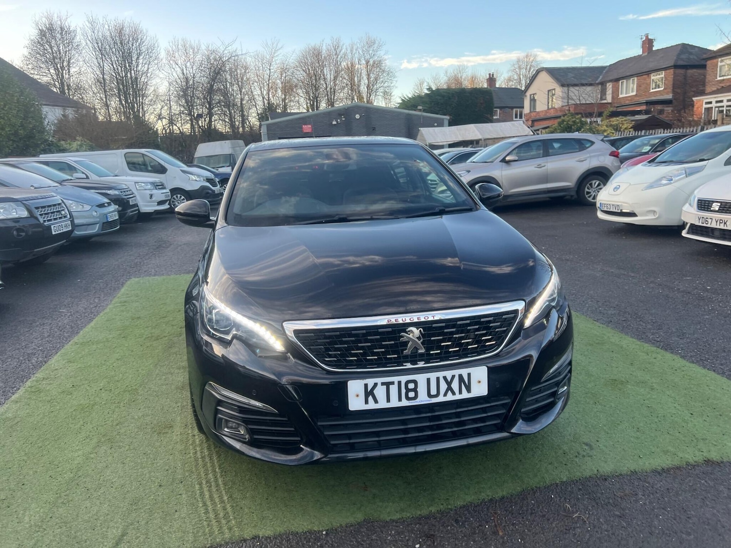 Used Peugeot 308 2018 for sale - 76942368: Photo 5