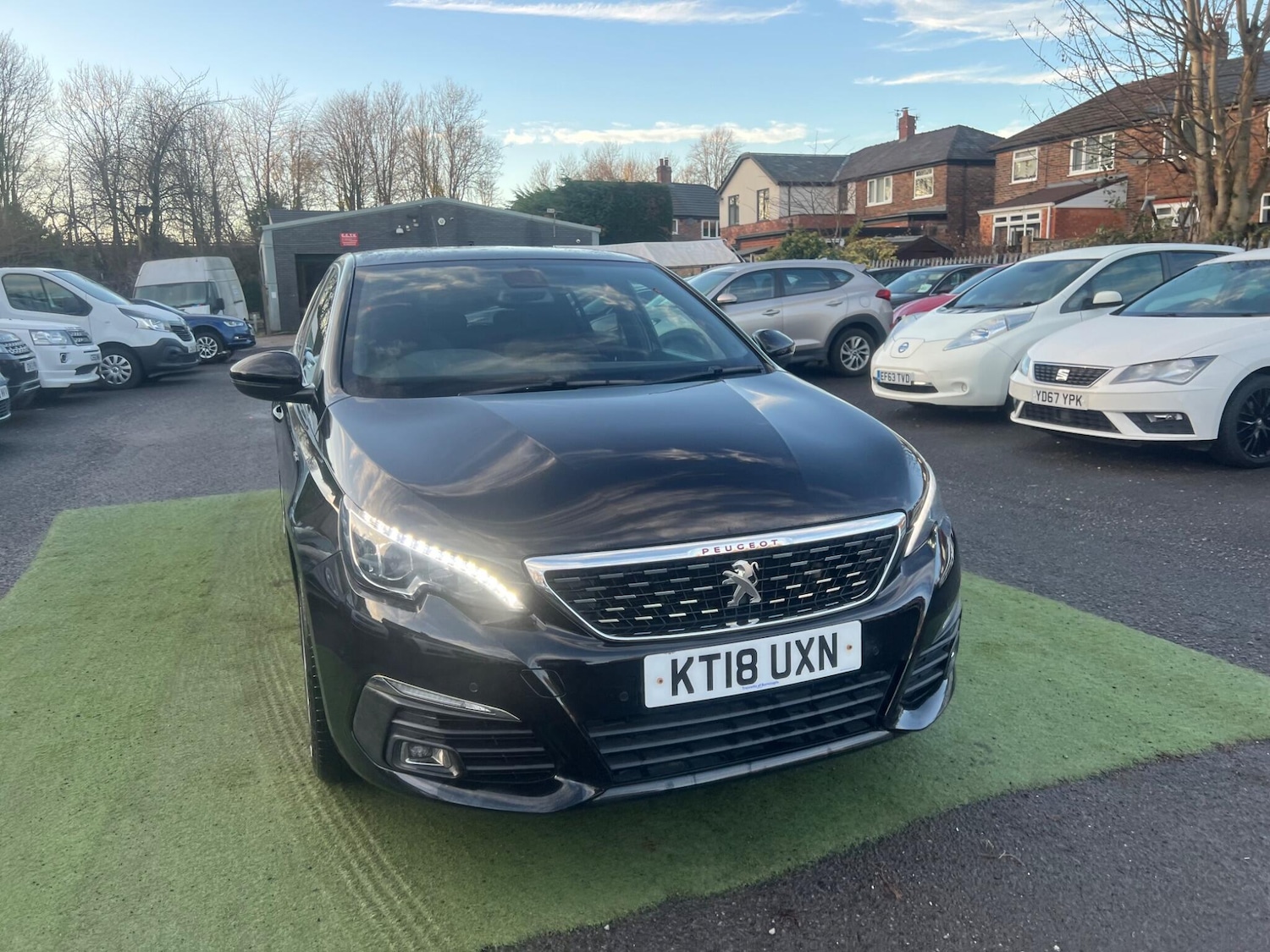 Used Peugeot 308 2018 for sale - 76942368: Photo 6
