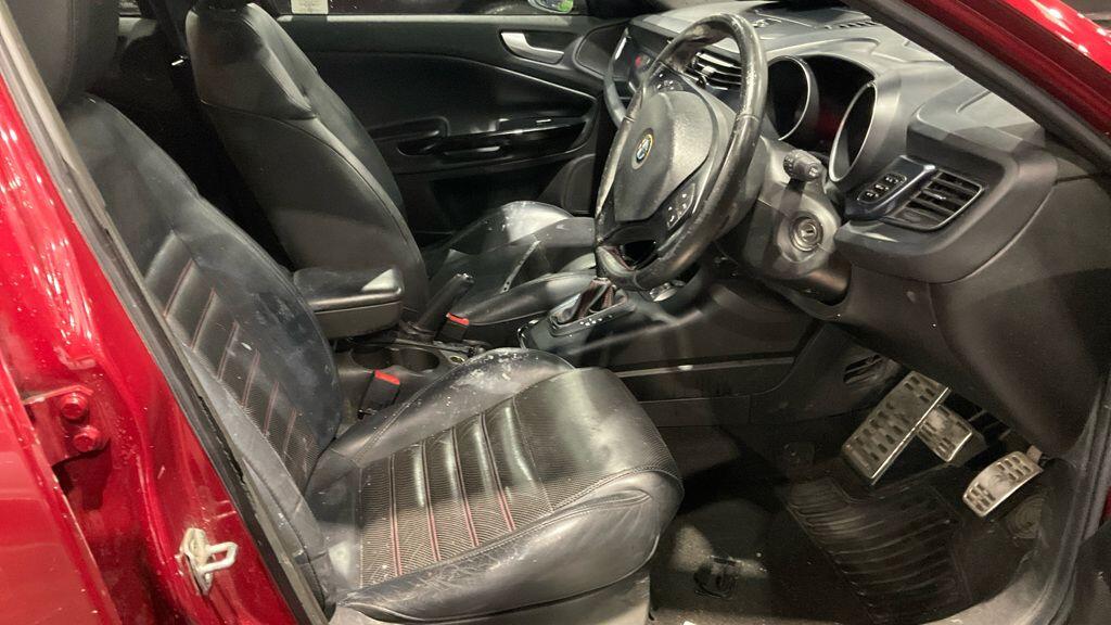 Used Alfa Romeo Giulietta 2012 for sale - 76667132: Photo 9