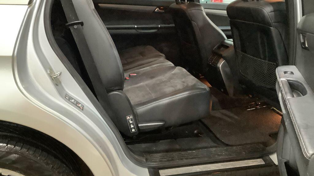 Used Mercedes-Benz R Class 2010 for sale - 77330633: Photo 15