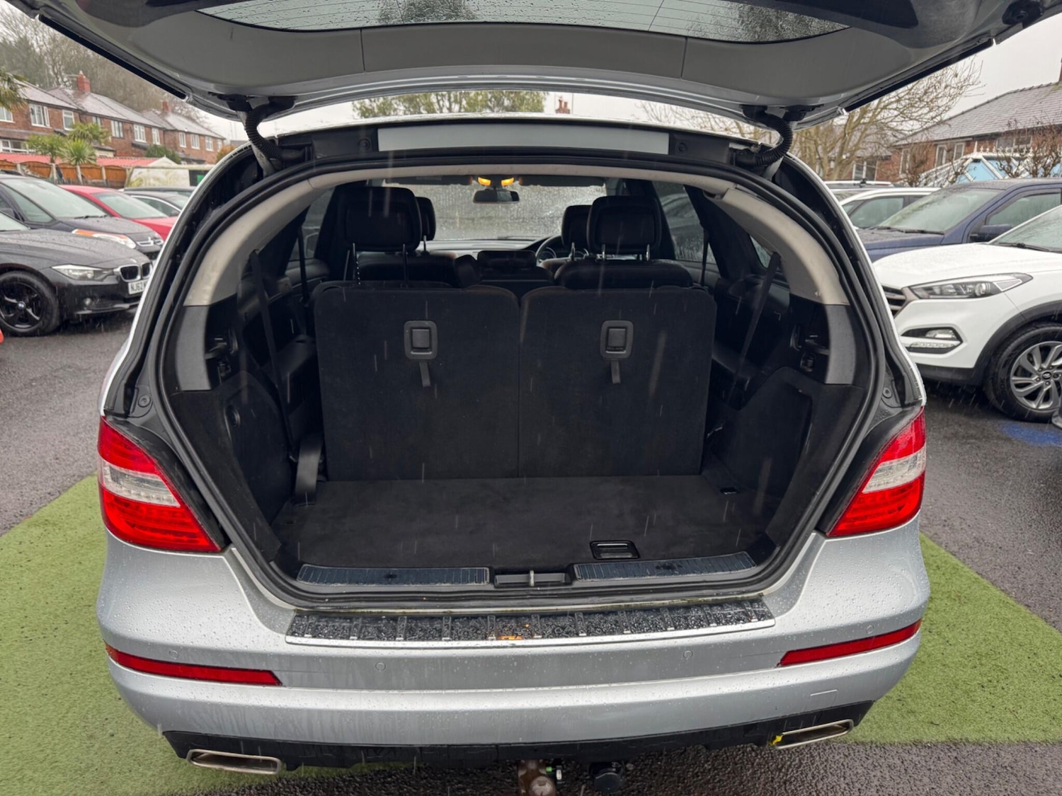 Used Mercedes-Benz R Class 2010 for sale - 77330633: Photo 61