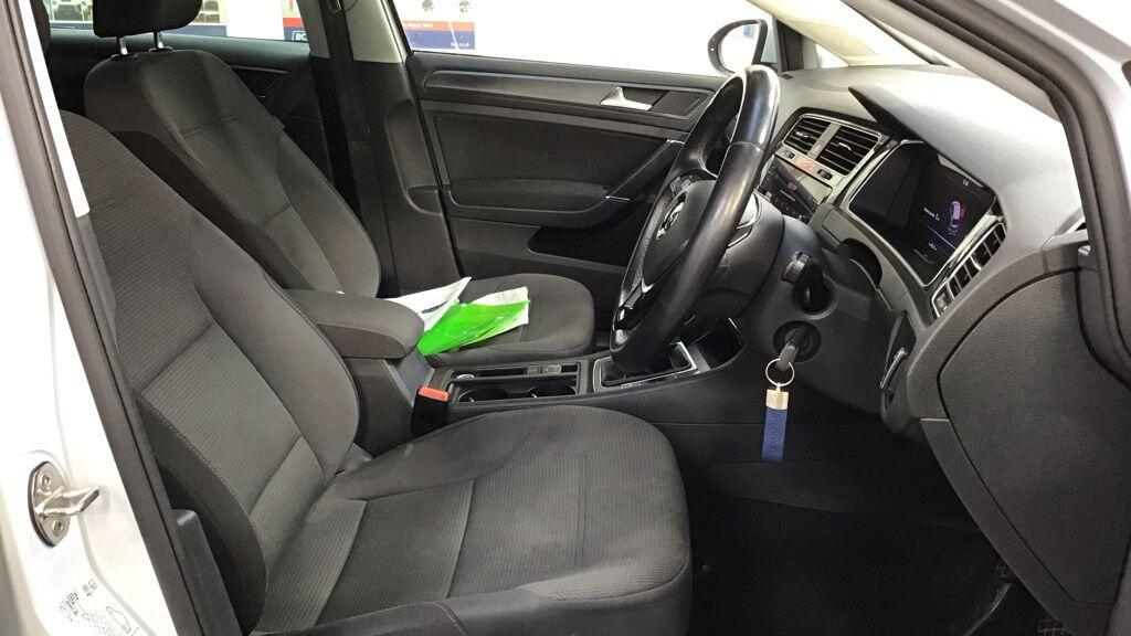 Used Volkswagen Golf 2018 for sale - 77120036: Photo 21