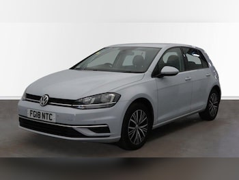 Used Volkswagen Golf 2018 for sale - 77120036: Photo