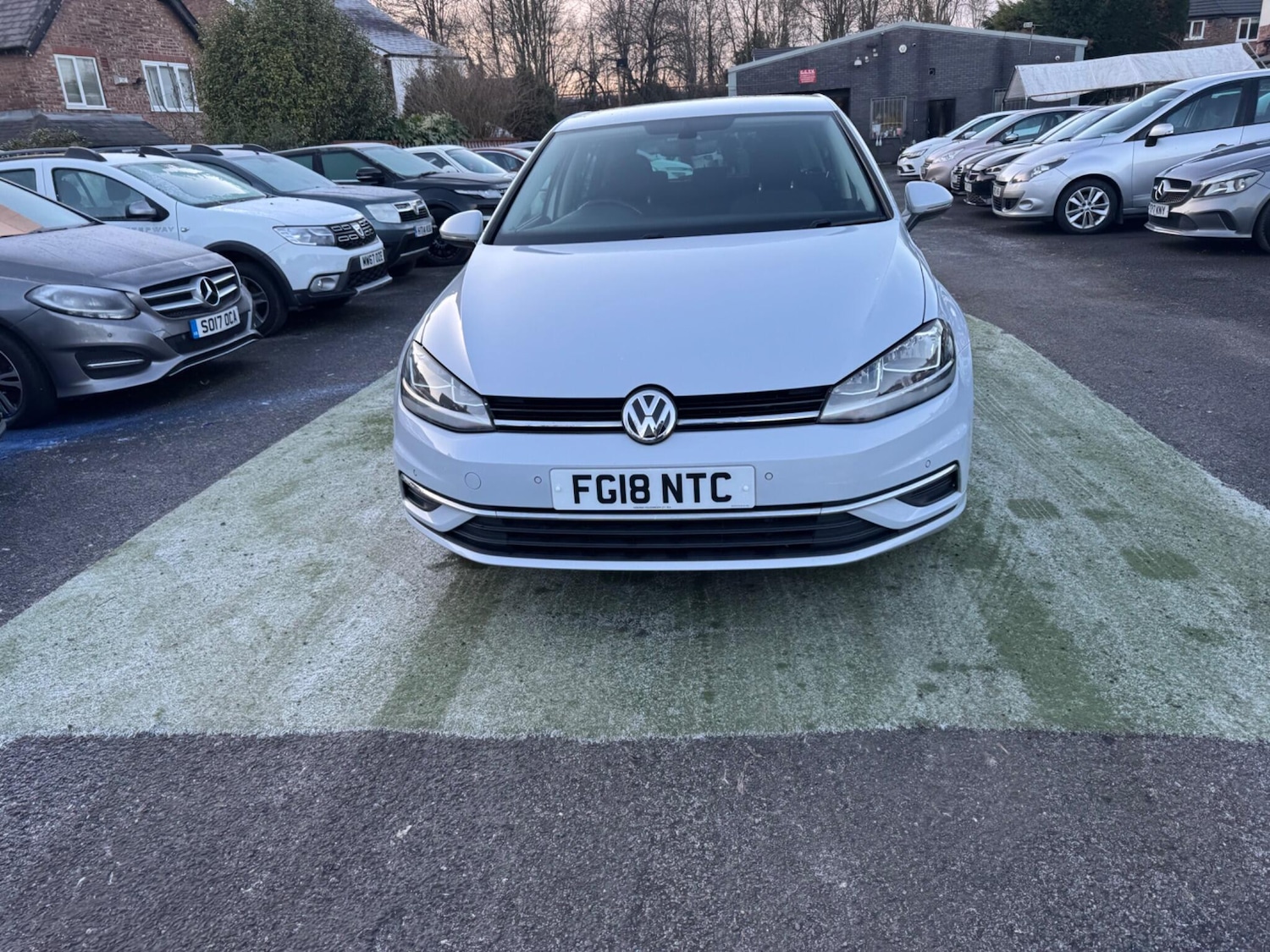 Used Volkswagen Golf 2018 for sale - 77120036: Photo 9
