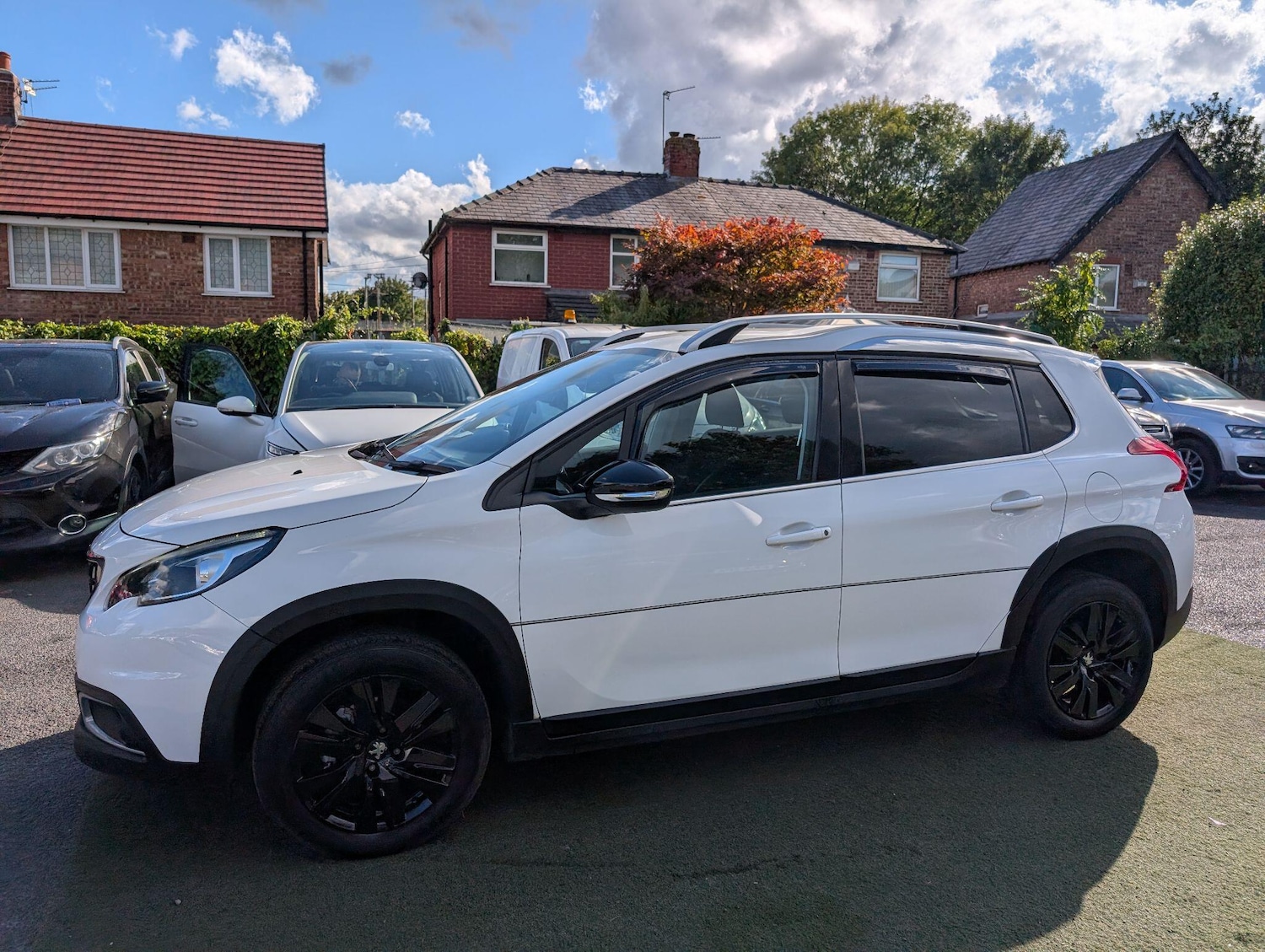 Used Peugeot 2008 2017 for sale - 76585144: Photo 16