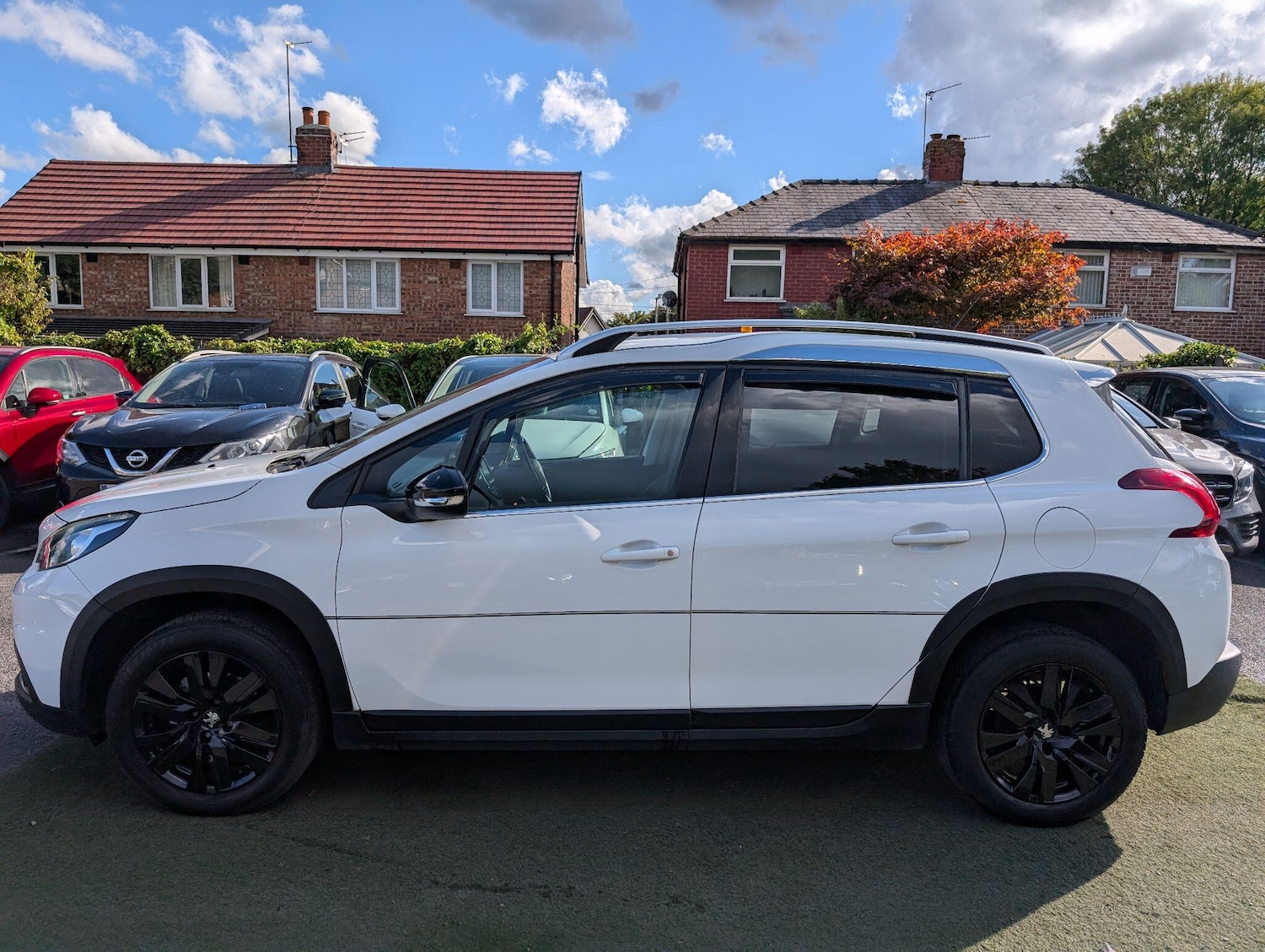 Used Peugeot 2008 2017 for sale - 76585144: Photo 18